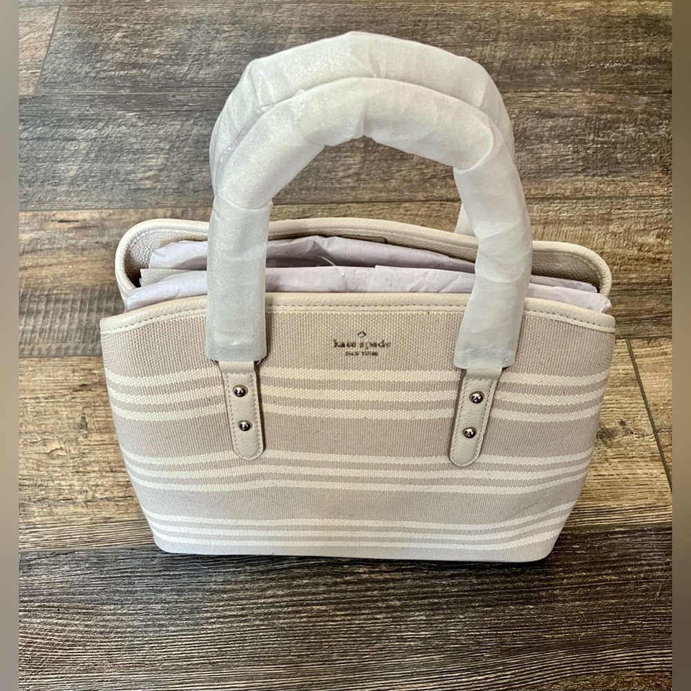 NWT Kate Spade LARCHMONT AVENUE FABRIC STRIPE EVANGELIE SATCHEL
